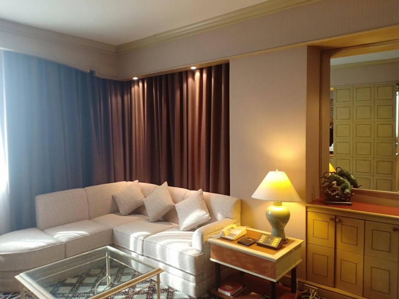 The Maruay Garden Hotel Бангкок Экстерьер фото